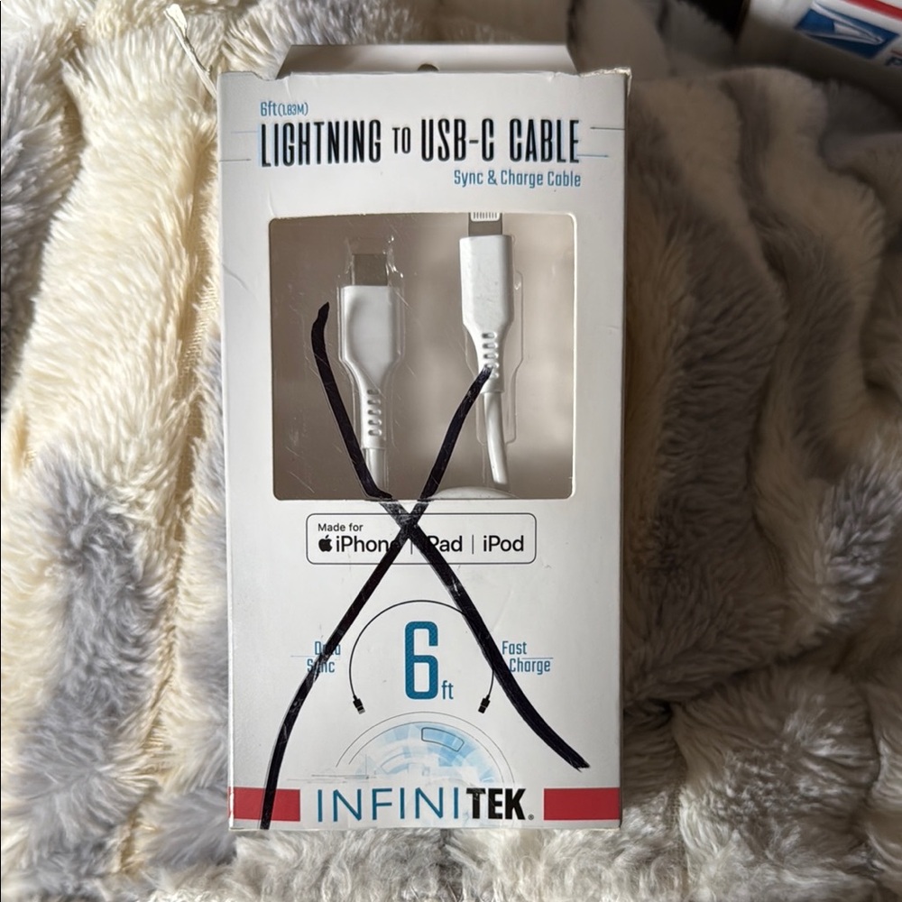 White Lightning USB Cable 6ft for Charging and Data